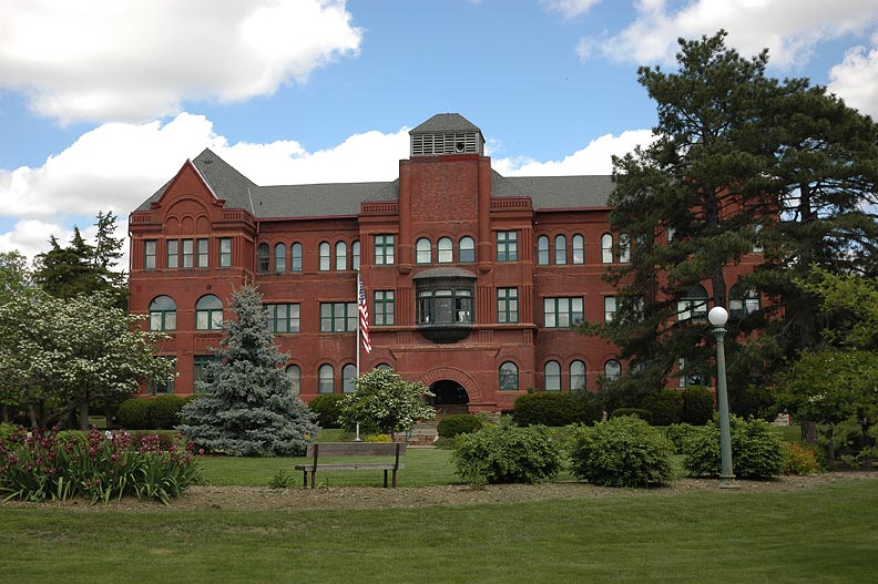 File:Old Main Nebraska Wesleyan University.jpg