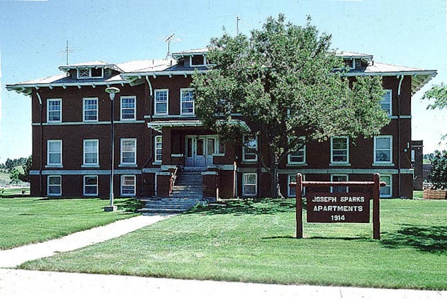 File:Women's Dormitory (Sparks Hall).jpg