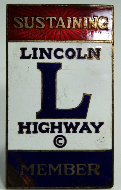Radiator_Emblem_Lincoln_Highway.jpg