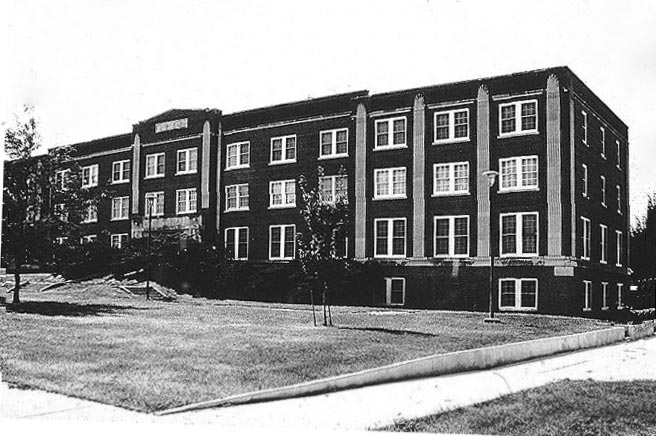 File:Women's Hall (Edna Work Hall).jpg