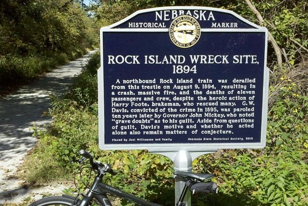 Rock_Island_Wreck_Site_Marker.jpg